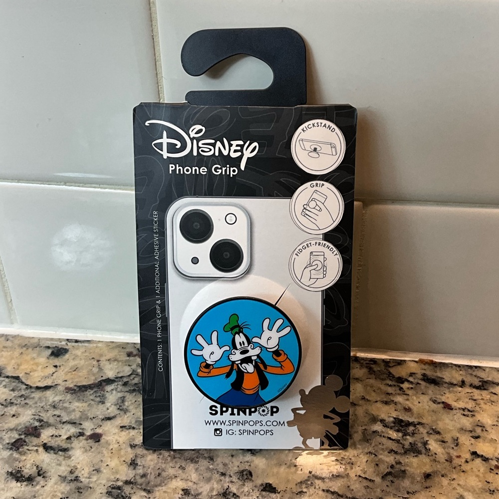 Disney SpinPop Goofy. SEND ME AN OFFER!